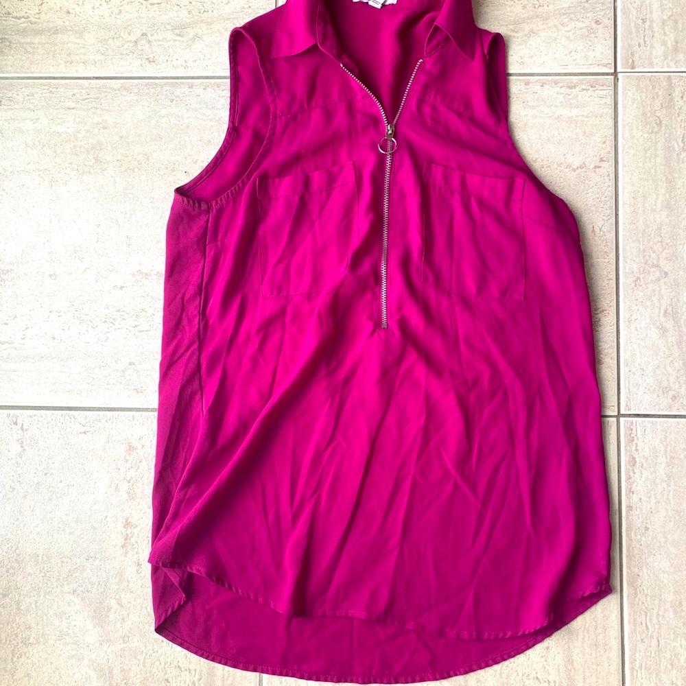 Magenta Sleeveless Work Top